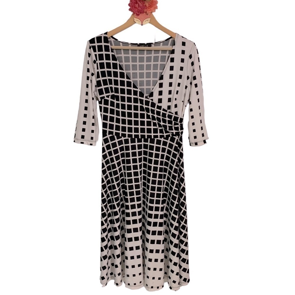 LBisse dress black white geometric plaid 3/4 sleeve faux wrap a-line midi medium